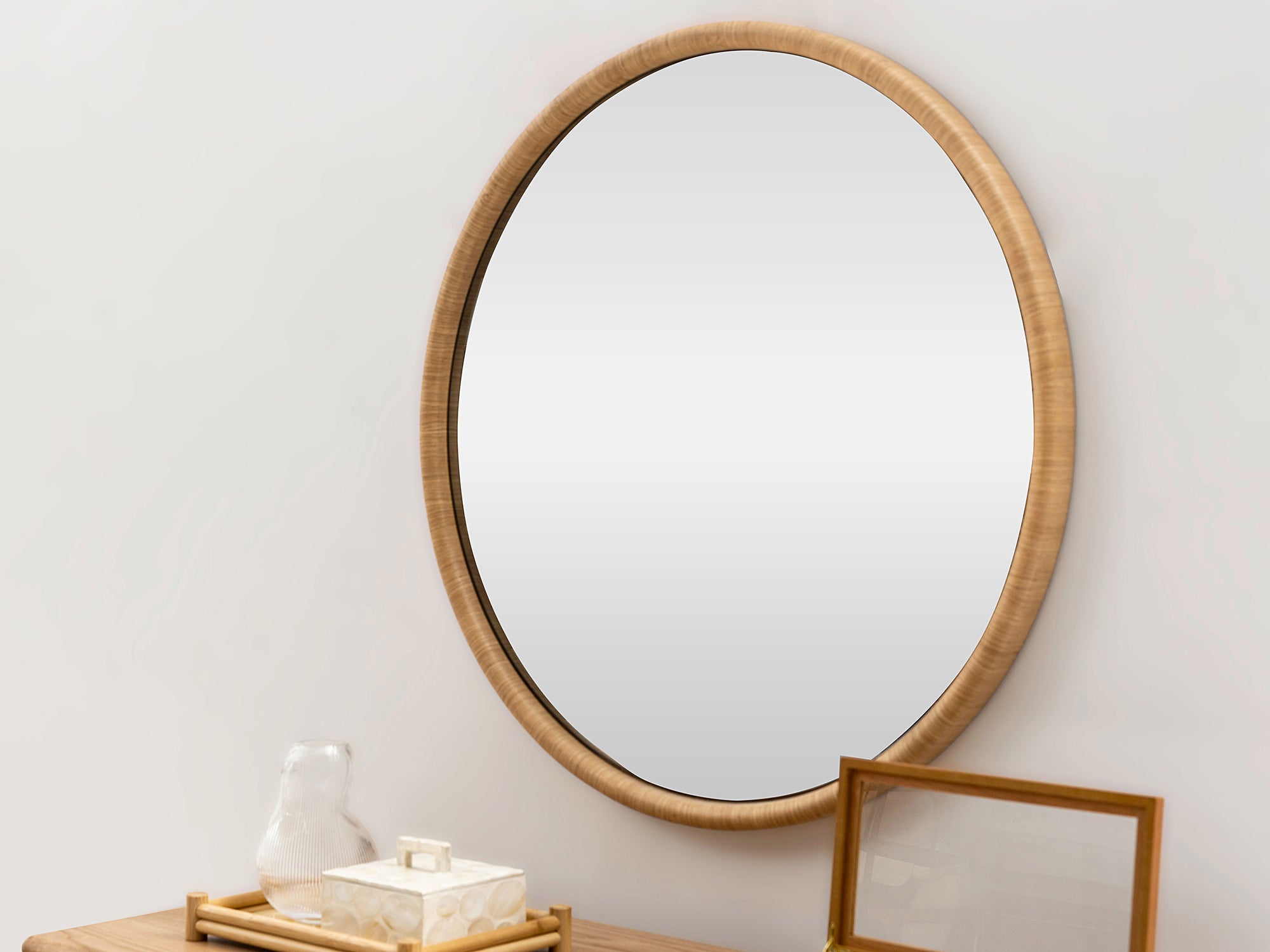 Puga Makeup Mirror